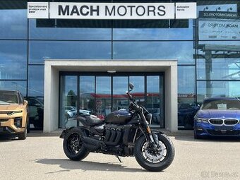 Nový Triumph Rocket 3 R STORM