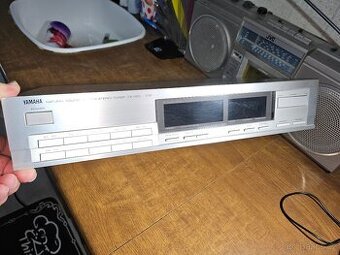 Prodám Tuner Yamaha - TX500, Vysoký model, krásný sběratelsk