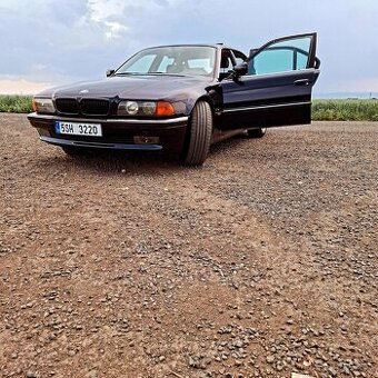 Bmw e38 730i