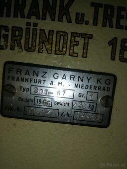 Prodám německý skříňový trezor Franz Garny