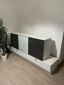Skříňky IKEA Besta