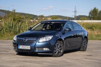Opel Insignia 2.0 CDTI 96kW M6 - parkovacia kamera, navi