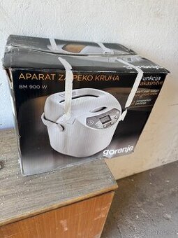 Domácí pekárna GORENJE BM 900W - jako nová