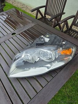 Audi a4 b7 levý bixenon - 1