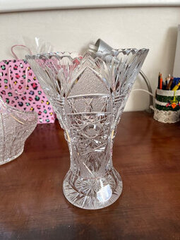 Broušená váza Bohemia