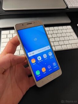 Samsung galaxy j5