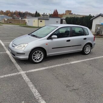 Honda Civic 7g 1.4 16V