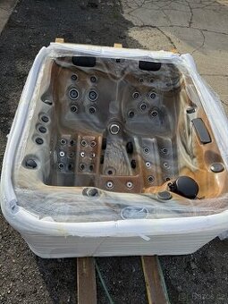 Vířivka Balboa 2X ležení, Max výbava,izolace.