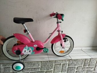 Dětské kolo btwin z Decathlonu s jednorožcem