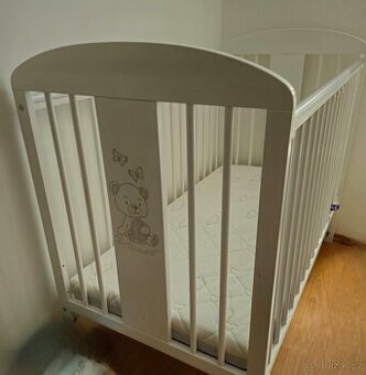 Postýlka s matrací