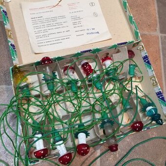 vánoční světýlka foukaná sněhulák stromeček a muchomůrka