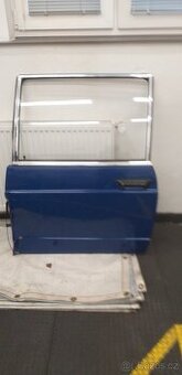 Tatra 613 - levé zadní dveře - 1