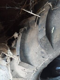 Pneumatiky na traktor 9,5/9-24 6PR