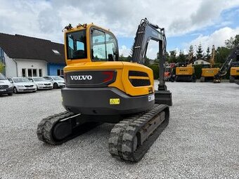 Pásový bagr Volvo ECR88D - 1