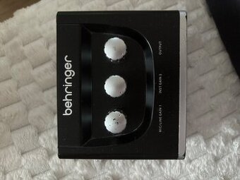 Zvukovka Behringer