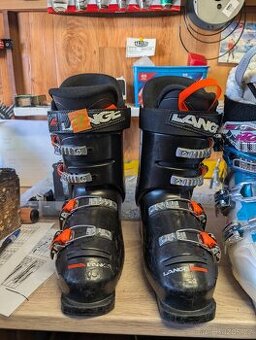 PRODÁM LYŽÁKY LANGE VEL.: 37