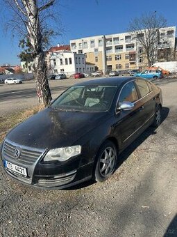 Prodám auto k opravě nebo na náhradní díly