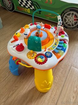 Interaktivní stolek elektronický