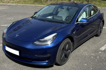 Tesla Model 3 Long Range AWD model 2020