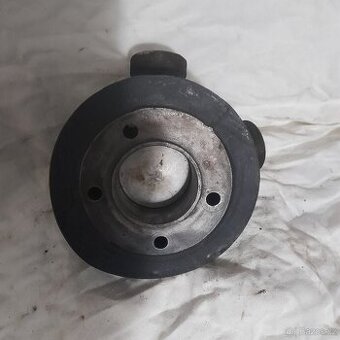 Valec jawa 353 s pistem v hezkem stavu