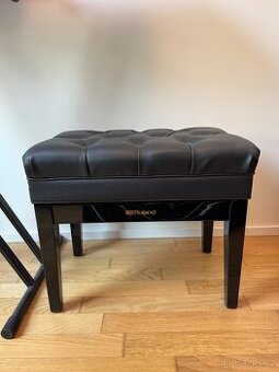 Klavírní stolička Roland