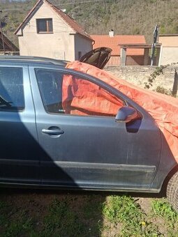 Přední dveře škoda octavia 2