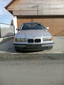 BMW E36 320iA