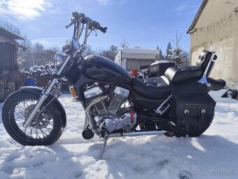 Suzuki Intruder 1400 - 1