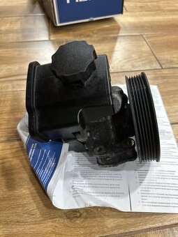 HYDRAULICKÉ ČERPADLO ŘÍZENÍ MERCEDES W204 - 1
