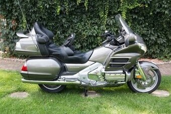 GL 1800