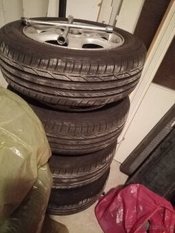 4x Bridgestone Turanza 185/65/R15