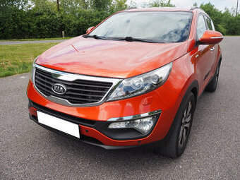 Kia Sportage 2.0 CRDI AUTOMAT, vyhř. sedadla, 4x4, ČR
