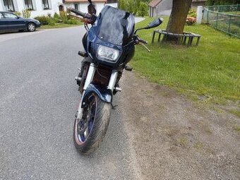 Suzuki GSF 1200s bandit