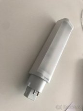 11ks LED žárovka Philips PLC 9W G24q-3 4000K