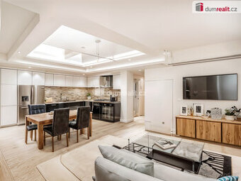 Prodej domu, 250 m2 + Garáž 84 m2 Labské nábř., Děčín