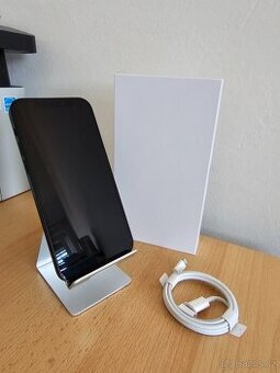 iPhone 12, stav A/A+, 12M záruka