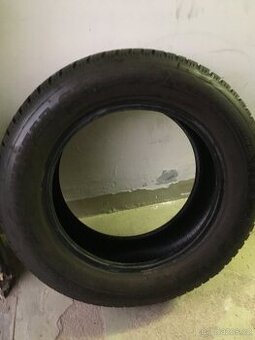 Dunlop 215/60R16 zimni