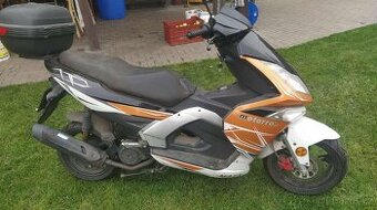 Skútr Longjia 125