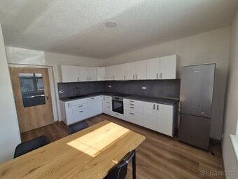 PRONÁJEM BYTU 2+1 110m2 - NÝRSKO