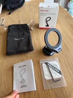 FALCAM F22 & F38 magnetický držák na telefon – nový