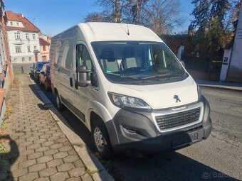 Peugeot Boxer 2.0 HDI 96Kw 2019 Luxusní stav TZ 2,5t 3 mista