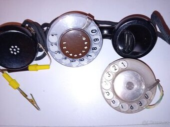 Spojařske sluchátko.  Staré telefony