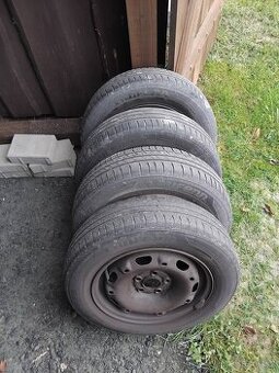 Pneu 165/70 r14
