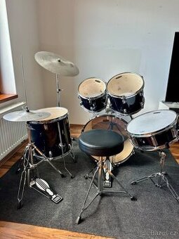 Bicí souprava Mapex Tornado – temně modrá + koberec