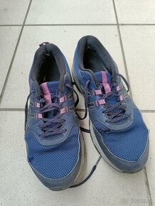 Dámské tenisky vel 39,5