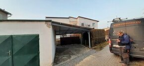 Zastřešené stání. - 1