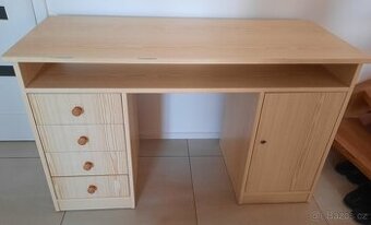 Psací stůl za odvoz