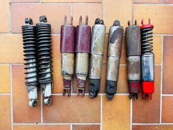 Zadní tlumiče půlbuben, kývačka, panelka