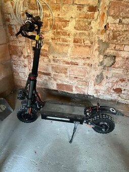 Elektrokoloběžka 5600w gunai monster