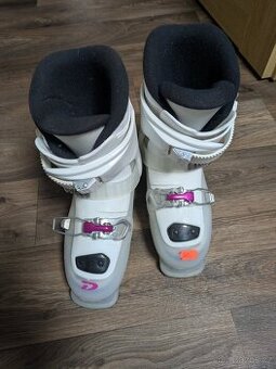 Lyžáky, boty na lyže